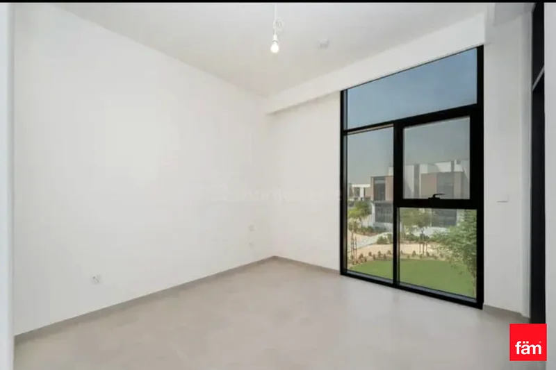 Brand New / Close to Park / Ready to move in63733044256130110