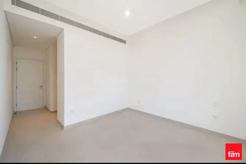 Brand New / Close to Park / Ready to move in63733044256130113