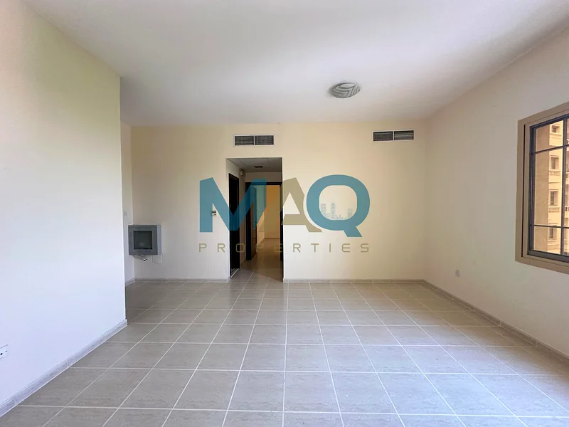 Luxury Living | Scenic View | Open Kitchen63813320173825113