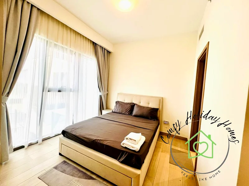 شقة فاخرة من غرفتي نوم ومفروشة بالكامل63829301323139112