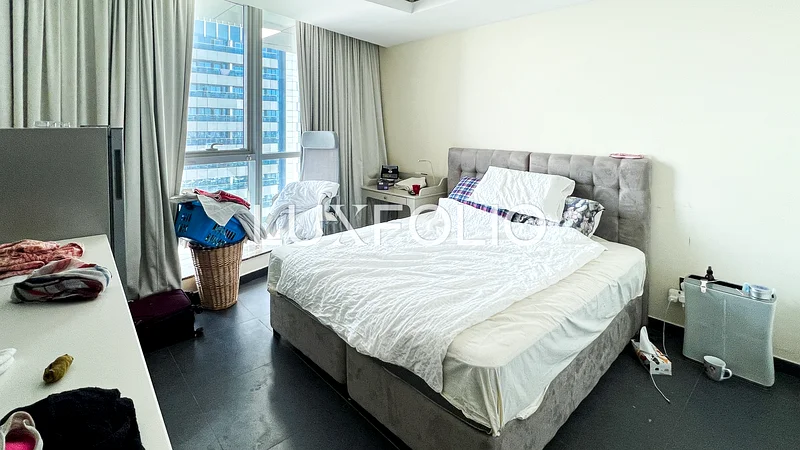 Vacant  | High Floor | Upgraded !64040916032643114