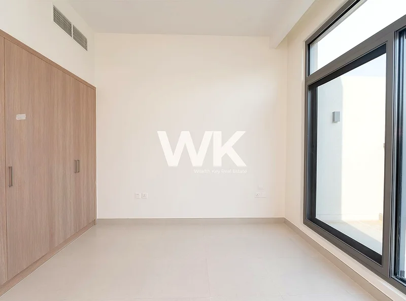 Brand New /Big Layout | 4BR +Maids + Study63752076695553114