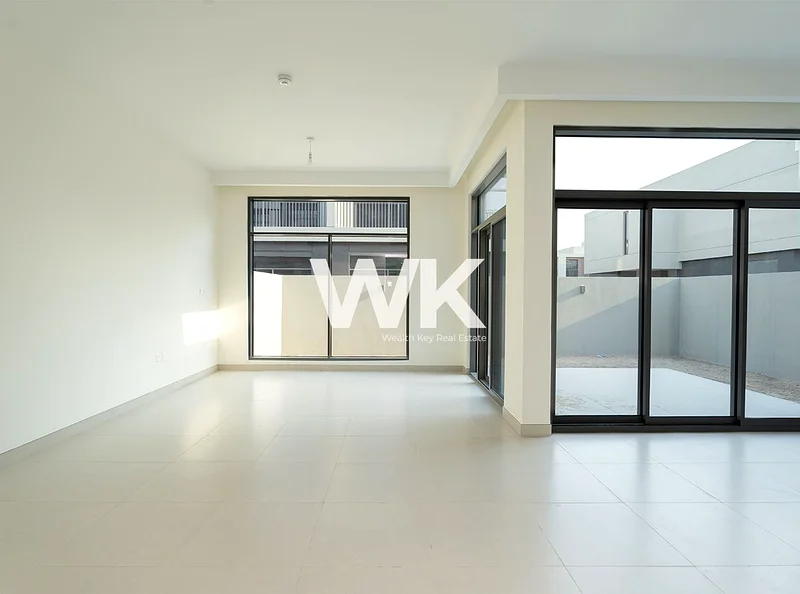 Brand New /Big Layout | 4BR +Maids + Study63752076695553110