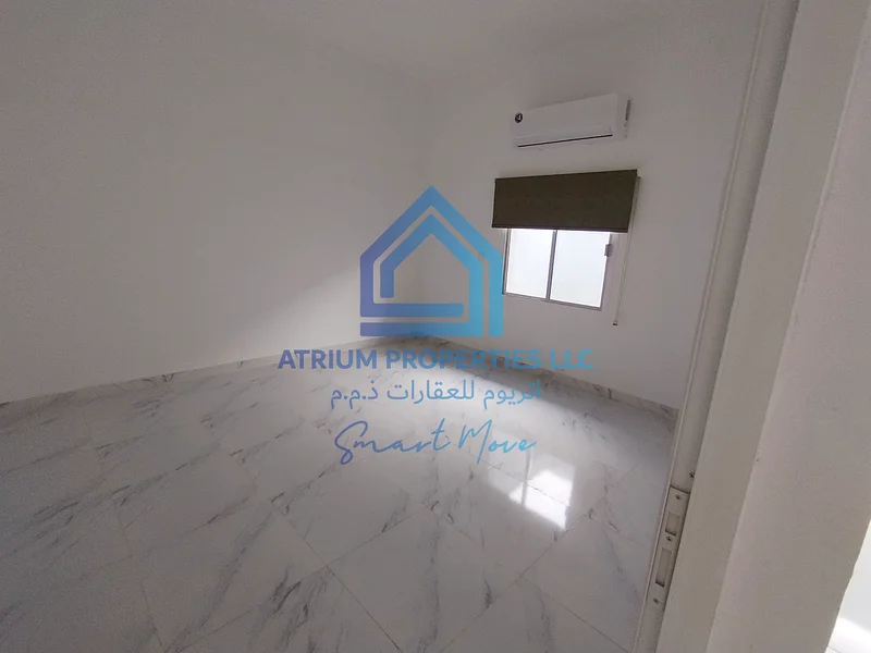 فيلا ضخمة للبيع بمساحة 6400 قدم مربع على الطريق الرئيسي في السلمة63853016246787111