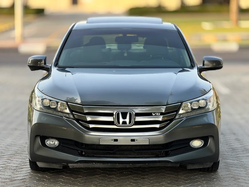 هوندا اكورد Sport V6 موديل 2015 خليجى فل اوبشن صبغ الوكاله63699033400579111