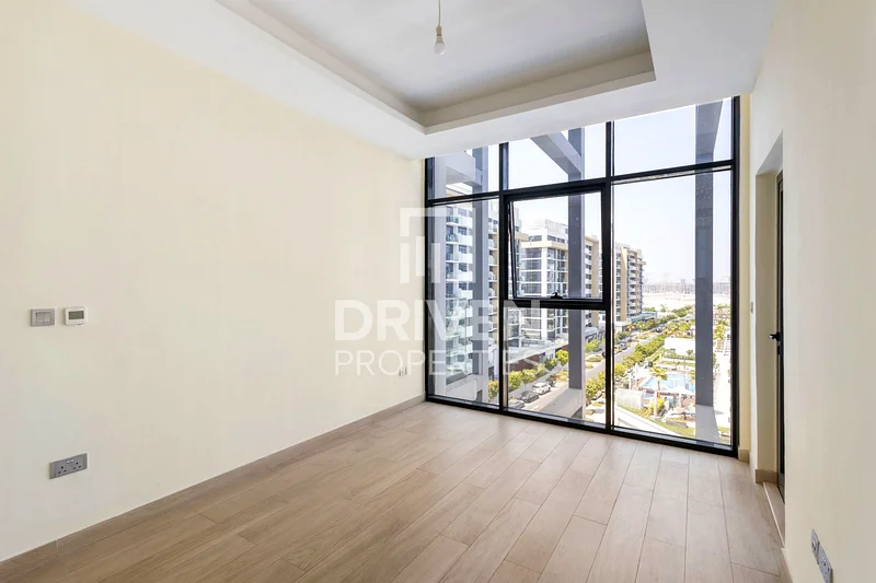 Chiller Free | Pool View | Ready to Move In63802764221315110
