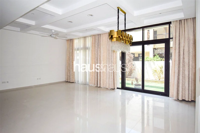 Bright and Spacious | Well - Maintained | Vacant63738297124867113