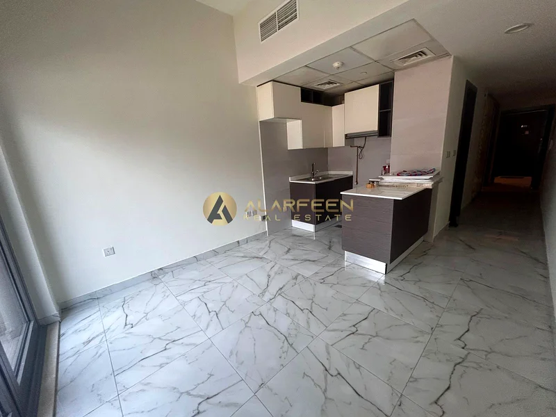Studio Apartment | with best ammenities | Road view63786327248899112