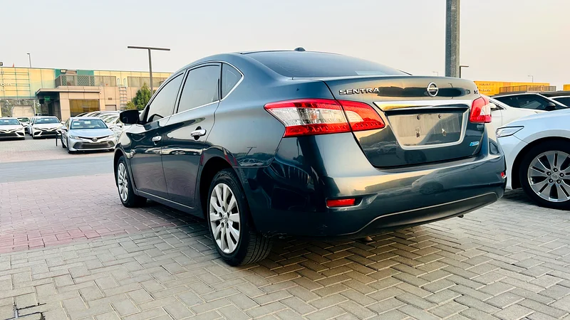 Nissan Sentra 201363699055935489114