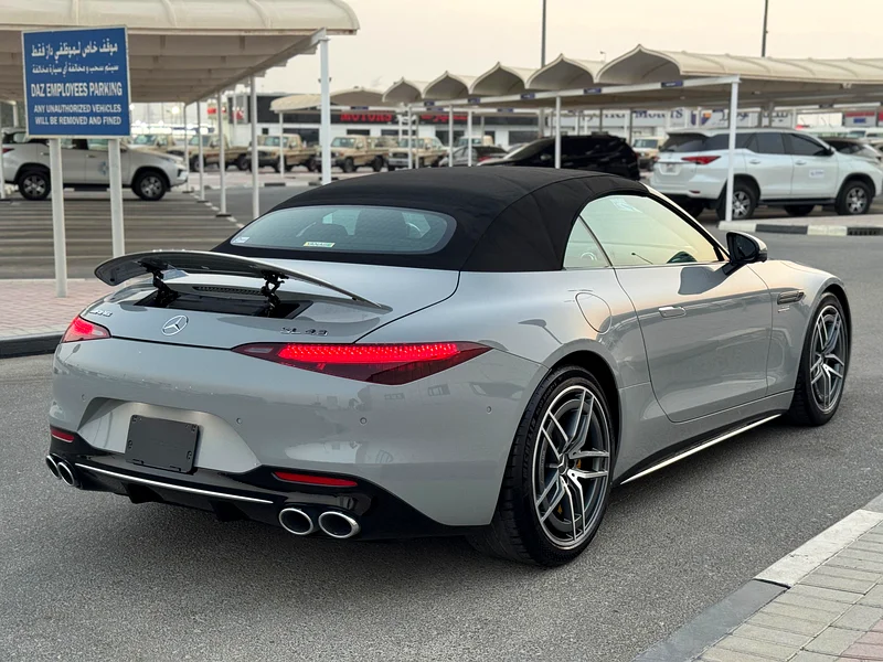Mercedes-Benz SL43 Mint Condition Car low Kilometer Auction Grade 5 /A63613737746306114
