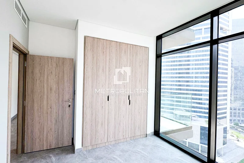 Ready to Move | Prime Location | Vacant63791900706178111