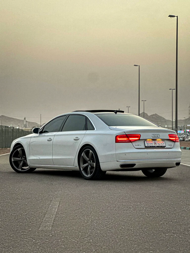 AUDI A8L 2014 V863699036229891114