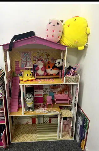 doll house