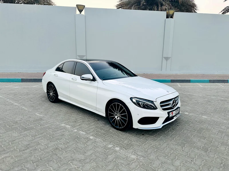 Urgent C200 model 2017 Gulf full service Orjinal paint very clean63700563254403112