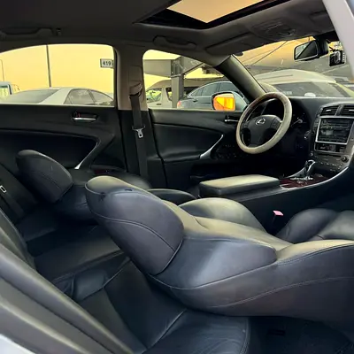 صورة 16 لـ 2007 Lexus IS-SERIES