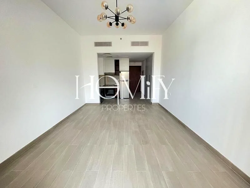 Spacious | Vacant | Brand New63778990529539110