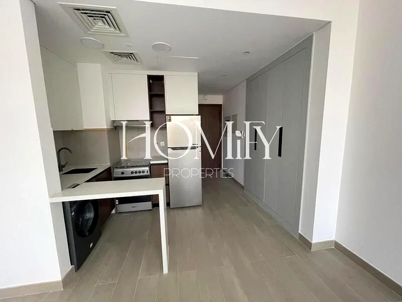 Spacious | Vacant | Brand New63778990529539112