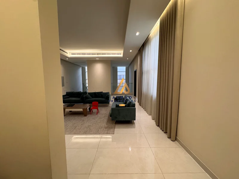 مجهزة بالكامل / شاغرة / موقع متميز63730426448770114