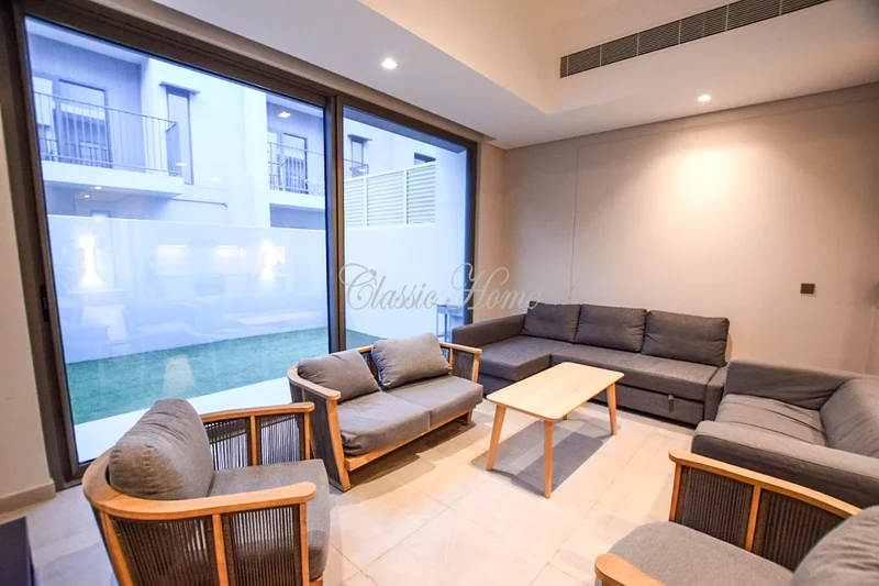 Ready To Move | Back to Back63748105619842112