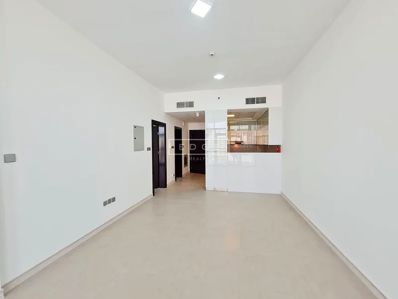 Well Upgraded | Biggest Layout | Vacant Soon63654981821443111