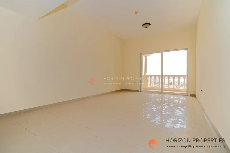 طابق عالي | حالة ممتازة | إطلالة على ملعب الجولف63814456946050111