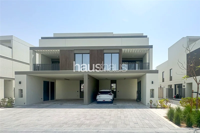 فيلا مزدوجة | بالقرب من المسبح | جناح سكاي63807175846273110
