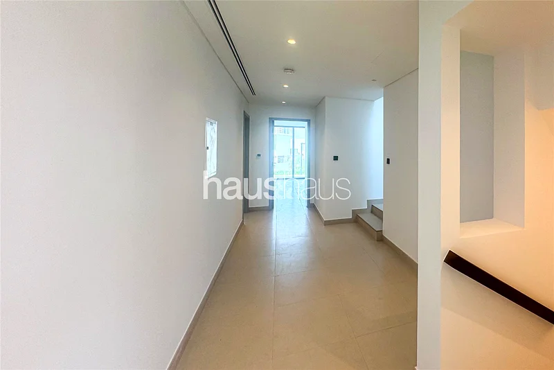 فيلا مزدوجة | بالقرب من المسبح | جناح سكاي63807175846273112