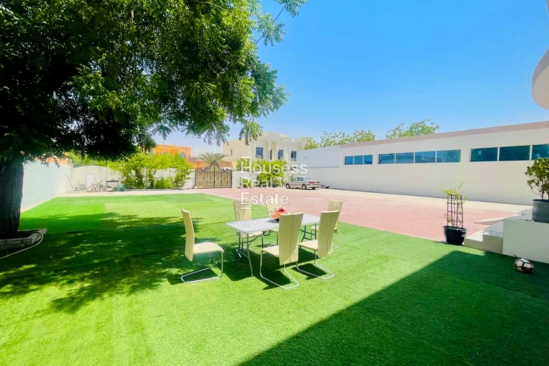 Newly upgraded | Fully furnished | Ready to Move63743130559490112