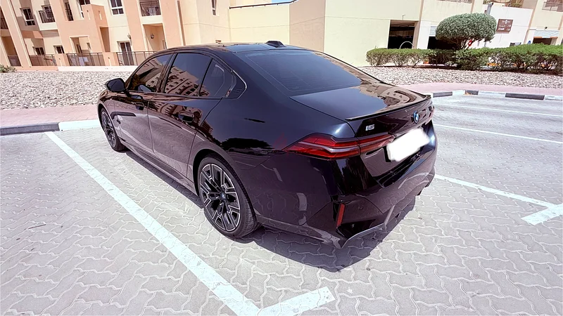 Single owner, self driven 2024 BMW i5 eDrive40 M Sport, in immaculate condition for sale63699045556993114