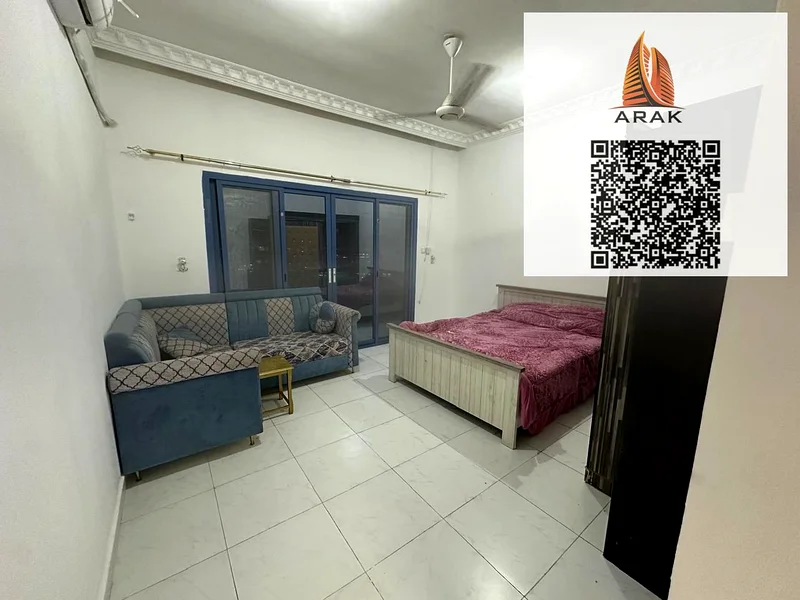 للإيجار السنوي: شقة في برج فالكون - 3 غرف نوم بإطلالة خلابة على الخور والمدينة63720685329538114