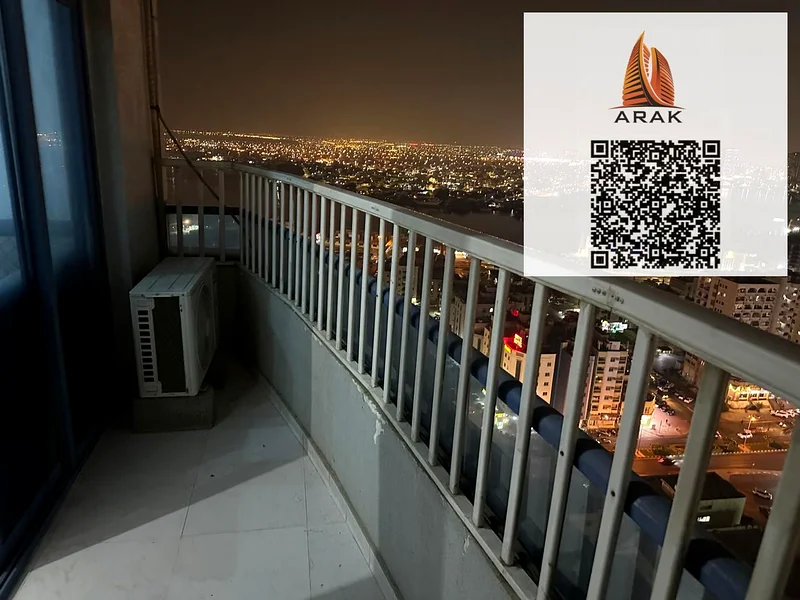 للإيجار السنوي: شقة في برج فالكون - 3 غرف نوم بإطلالة خلابة على الخور والمدينة63720685329538110