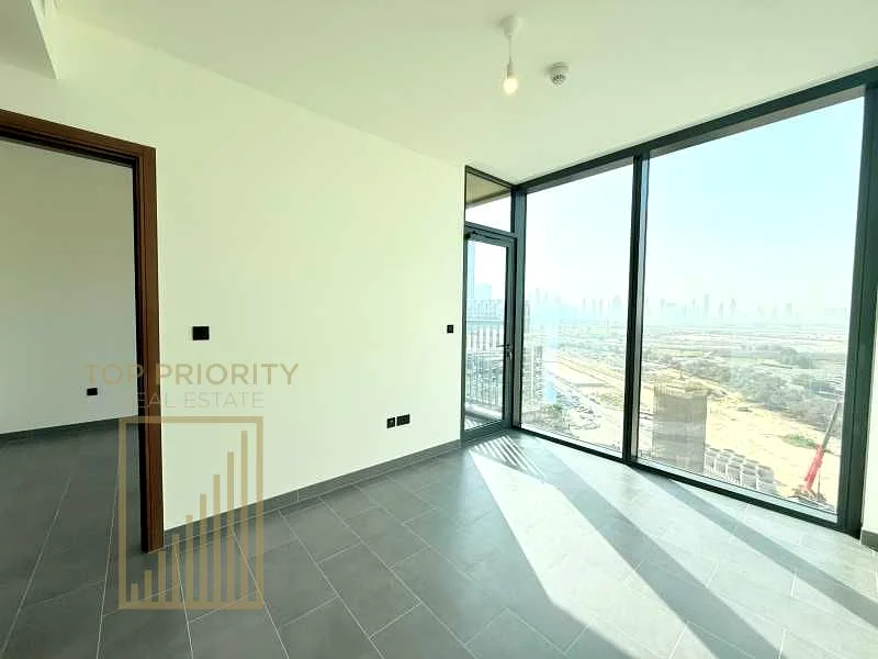 منظر خطي سكاي لاين دубـي | مجموعة واسعة من المرافق | جاهز64018524163714111