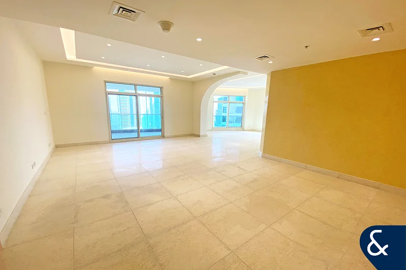 4 غرف نوم + غرفة خادمة | إطلالة على المارينا | متاح الآن64036191680513111