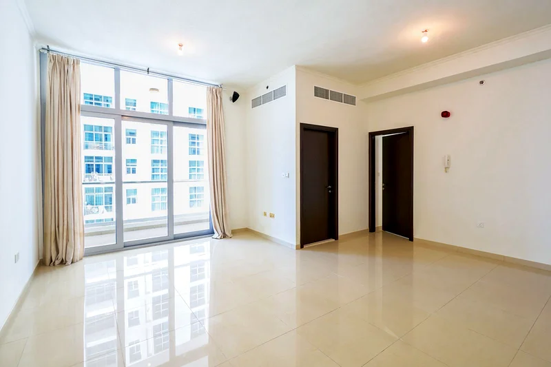 Vacant | Partial Marina View | Unfurnished64038693603073113