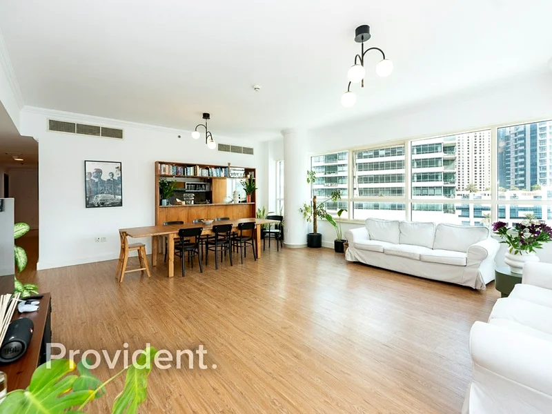 Vacant Jan 2026 | Marina View | Rare Unit64037542781826110