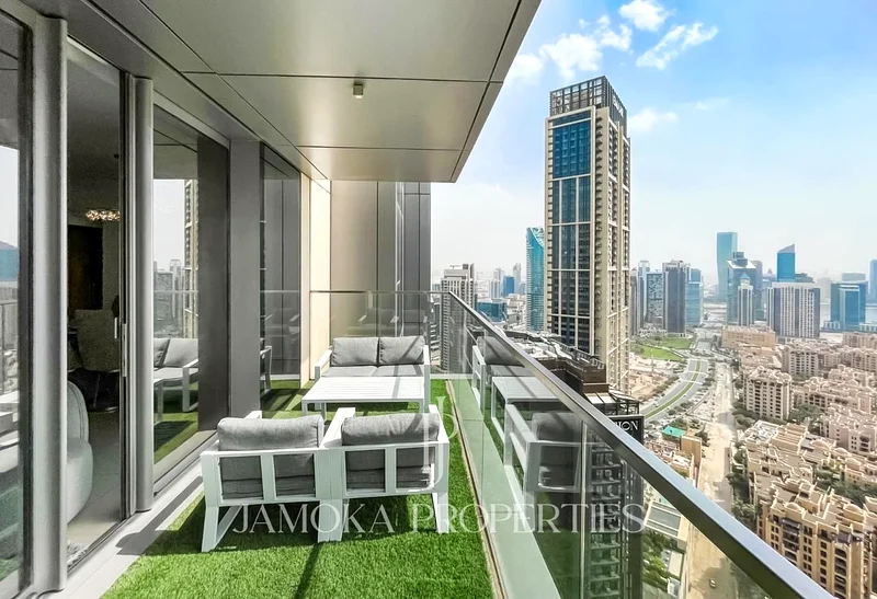 Exclusive 3BR | High Floor | Direct Burj Khalifa Views63770920169347112