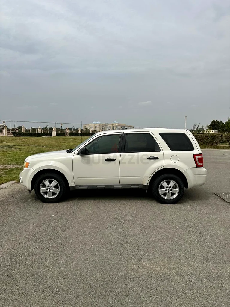 فورد إسكيب 200963699039822339112