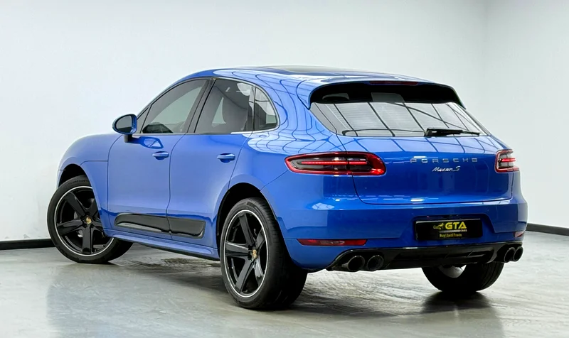2016 Porsche Macan S, Full Agency Service History,  Porsche Warranty + ( Extentendable ), GCC63699038165633113