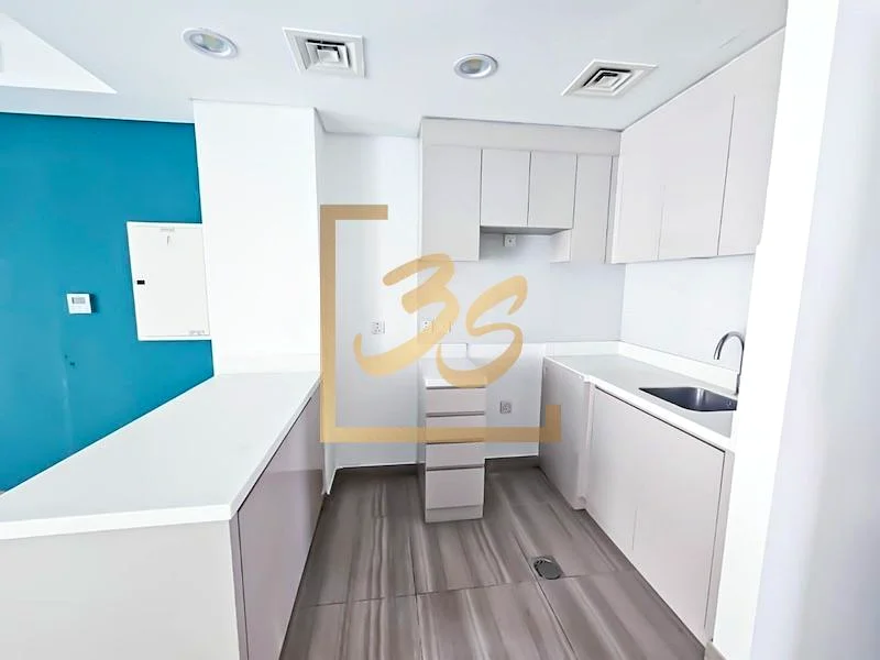 Single row | Backing Park | Call Now64003366157827114