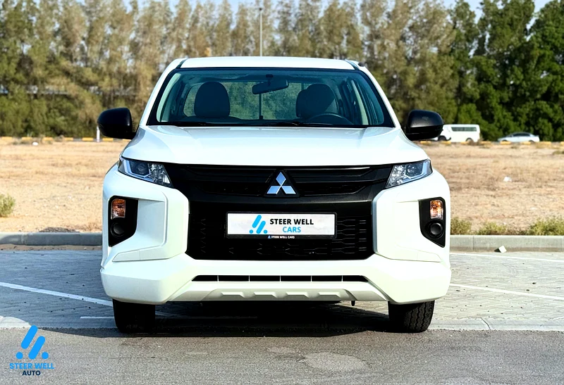 ميتسوبيشي L200 ديزل 4x2 لعام 2023 – شاحنة متعددة المهام المثالية | احجز الآن63613736612353111