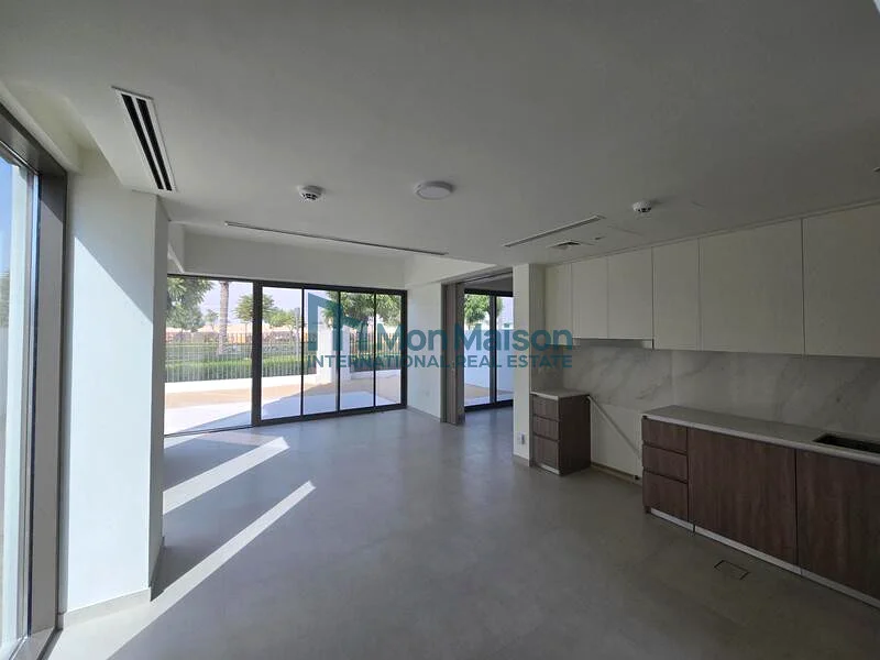 Ready to Move -In | Single Row | Brand New63732572053891114