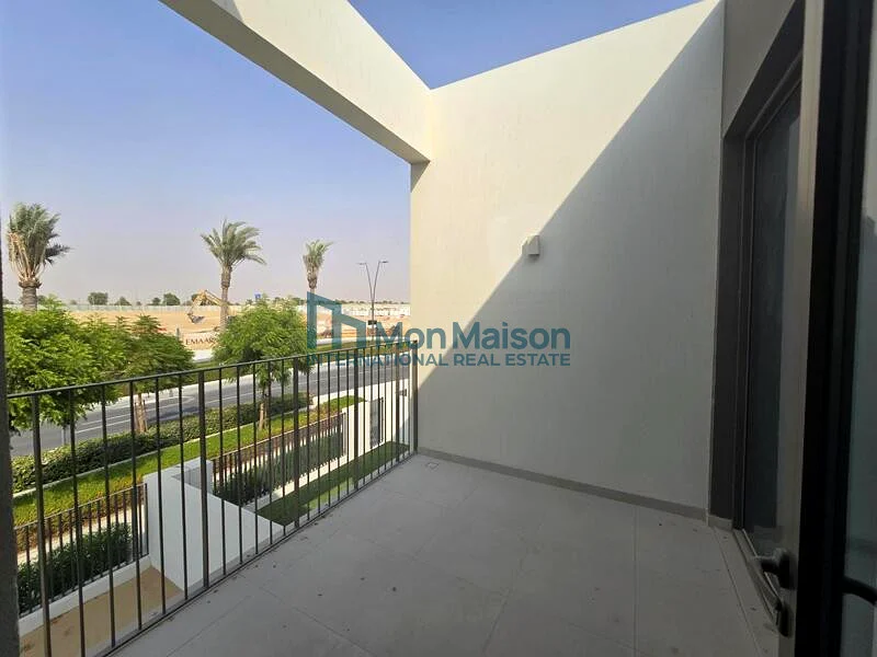 Ready to Move -In | Single Row | Brand New63732572053891111