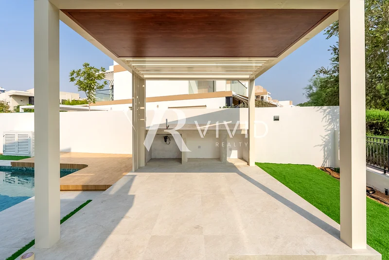 Large Plot | New | Pool | Park Facing63738389321219114