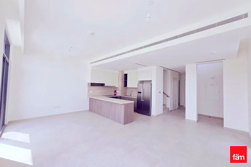 SINGLE ROW | BIGGER PLOT | CORNER | G+263732861175299111