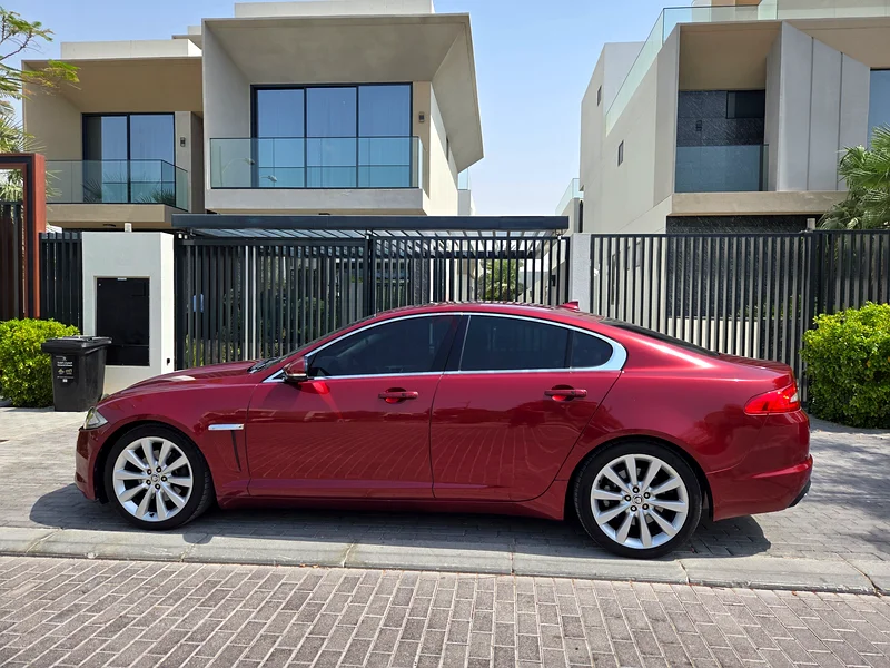 GCC specs Jaguar XF Premium Luxury Low mileage Good condition63613735658113111
