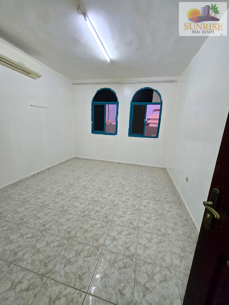 شقة جميلة بغرفة نوم واحدة وممر متوفرة في كرامه جاهزة للانتقال63624966681601113