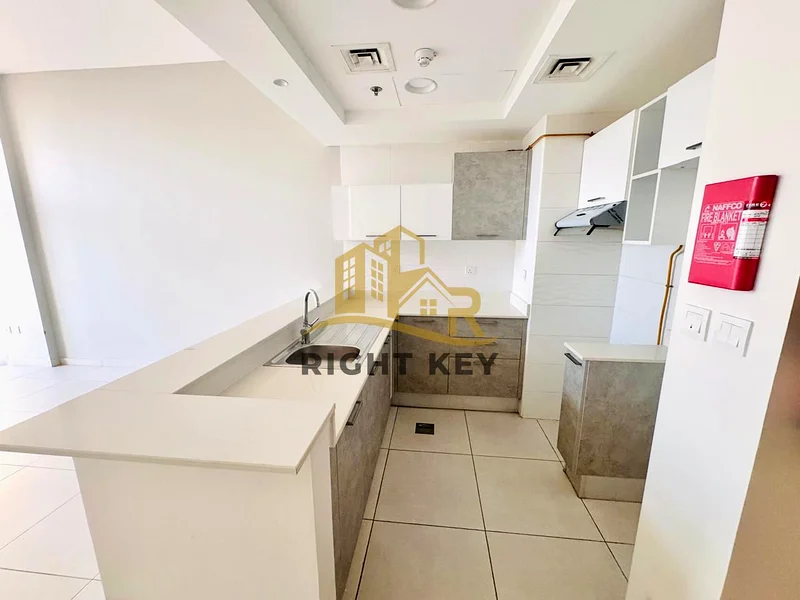 LIKE NEW 1BHK/ ONLY 65K HIGHER FLOOR63764292116353112