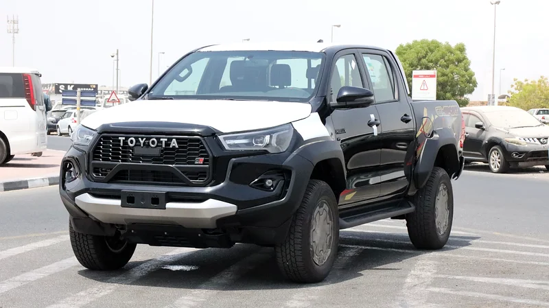 TOYOTA HILUX GR SPORTS 4.0L full option63700380392066110