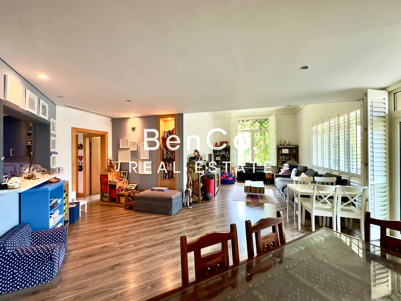 Partially Upgraded | Community View | High Ceiling64009548662147112