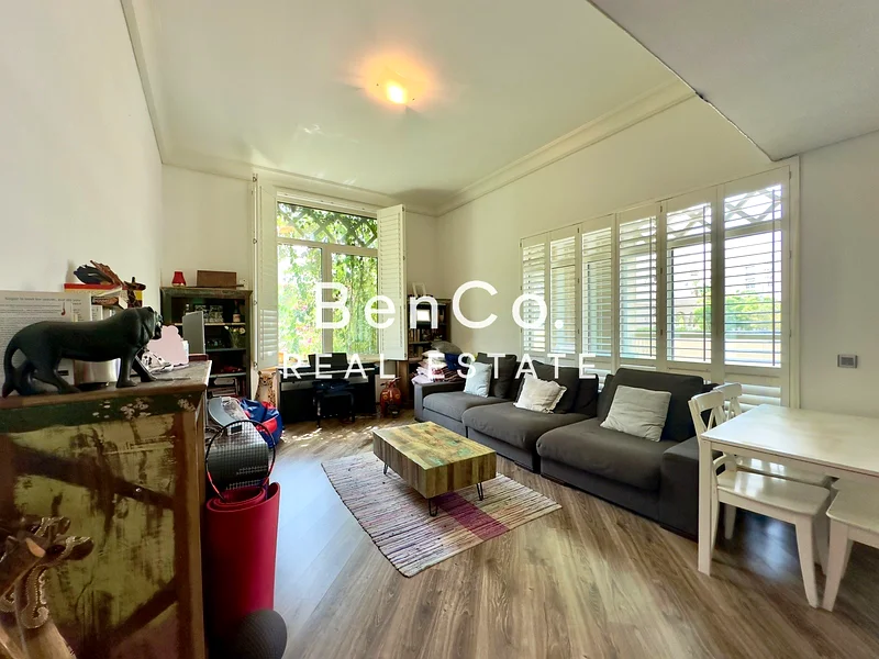 Partially Upgraded | Community View | High Ceiling64009548662147113